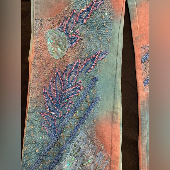 Christine Phillipe jeans with bead & sequins work Size 6 see pic for stains - Picture 8 of 11